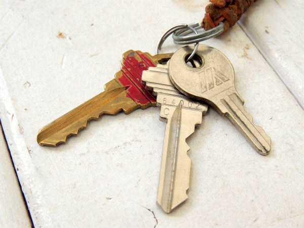 USA レザー・革 編み込み・ハンドクラフト・ヴィンテージ・キーホルダー 鍵 3本