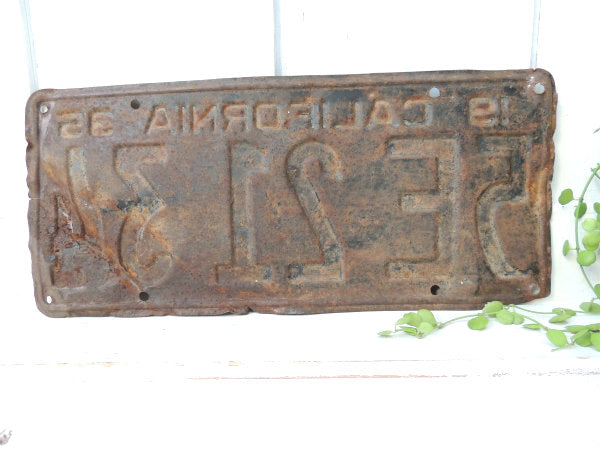 カリフォルニア州・1935年・ヴィンテージ・ナンバープレート/カーライセンスプレート/USA