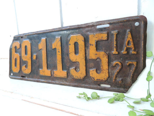 アイオワ州・アンティーク OLD ナンバープレート カーライセンス・プレート・USA