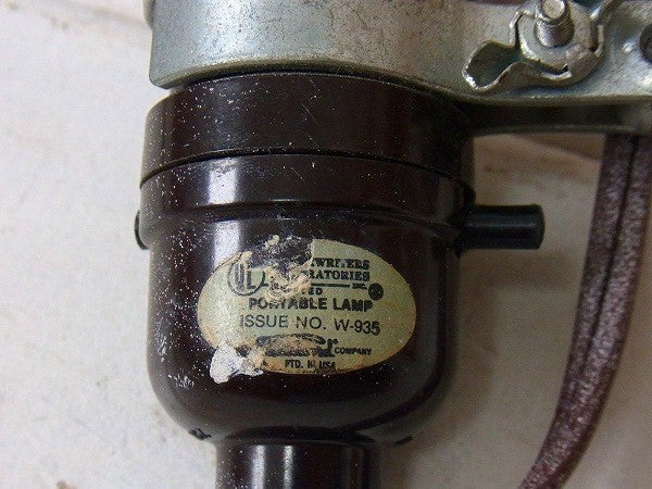 【UL】アルミ製・白いペンキの付いたヴィンテージ・クリップライト/ポータブルランプ/照明 USA