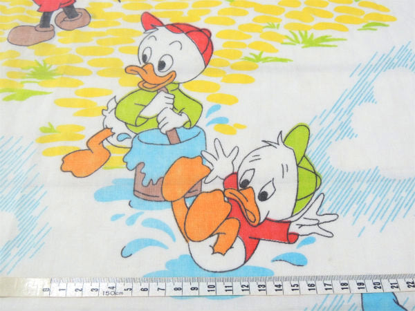 【ミッキー&フレンズ】虹・レインボー柄・ヴィンテージ・ユーズドシーツ(ボックスタイプ) USA