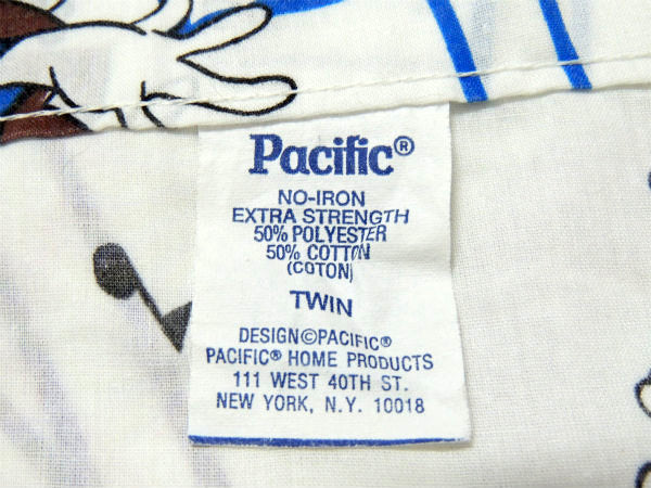 【ミッキー&フレンズ】アルファベット柄・ヴィンテージ・フラットシーツ(1/2) USA