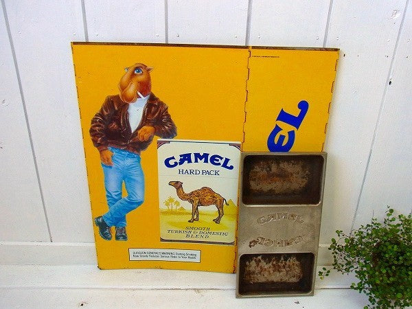 【CAMEL】キャメル・たばこ・ノベルティ・折りたたみ・ヴィンテージ・スタンド灰皿　USA