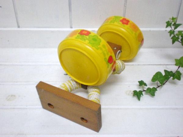 USA　50's・花柄ビンテージ・ボトルキャップドール