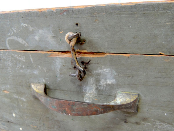 ミリタリーカラー・仕切り付き・木製・ヴィンテージ・木箱・ウッドボックス・工具箱 USA・トランク