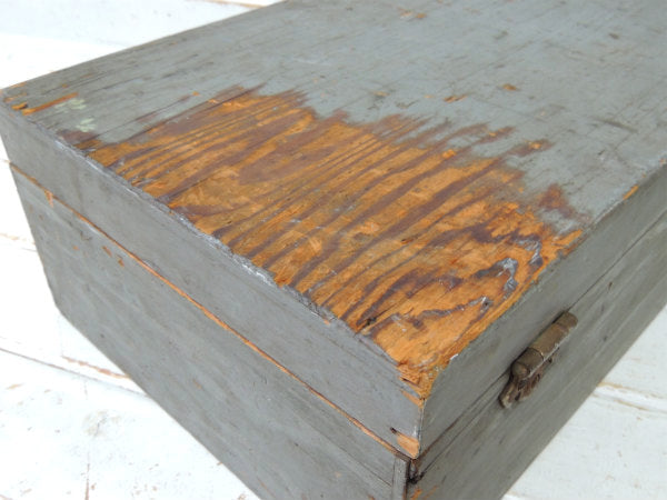 ミリタリーカラー・仕切り付き・木製・ヴィンテージ・木箱・ウッドボックス・工具箱 USA・トランク