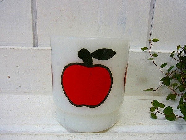 FireKing　スーパーフルーツ・アップル・マグカップ/リンゴ