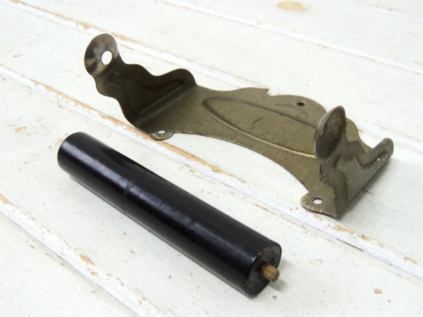 【Brasscrafters】ヴィクトリアン・真鍮メッキ製・アンティーク・トイレットペーパーホルダー