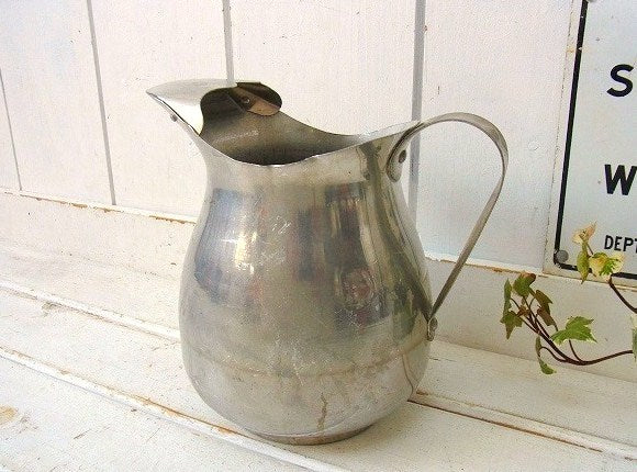 アルミ製・アンティーク・ジャグ/ピッチャー/ガーデニング USA