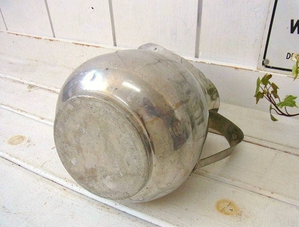 アルミ製・アンティーク・ジャグ/ピッチャー/ガーデニング USA