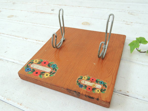 レトロな花柄デカール付き・木製・アンティーク・2連フック/ウォールフック/ハットラック USA