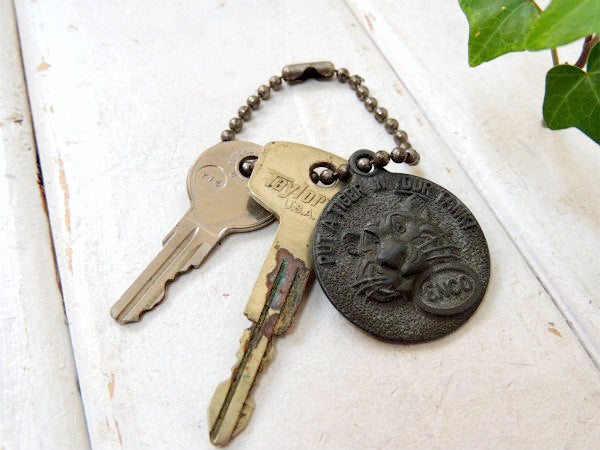 ENCO・エッソ・ESSO タイガー・アドバタイジング・ビンテージ・キーホルダー・USA 鍵2本