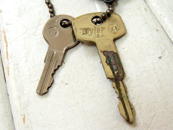 ENCO・エッソ・ESSO タイガー・アドバタイジング・ビンテージ・キーホルダー・USA 鍵2本