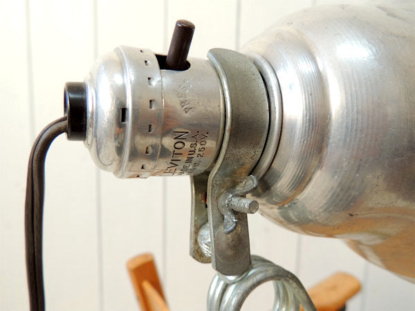 【LEVITON】USA!ブリキ製・工業系のヴィンテージ・クリップライト/ポータブルランプ/照明