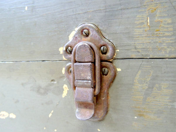 【メディスンボックス】ミリタリーカラー・仕切り付き・木製・トランク型・ヴィンテージ・救急箱・木箱