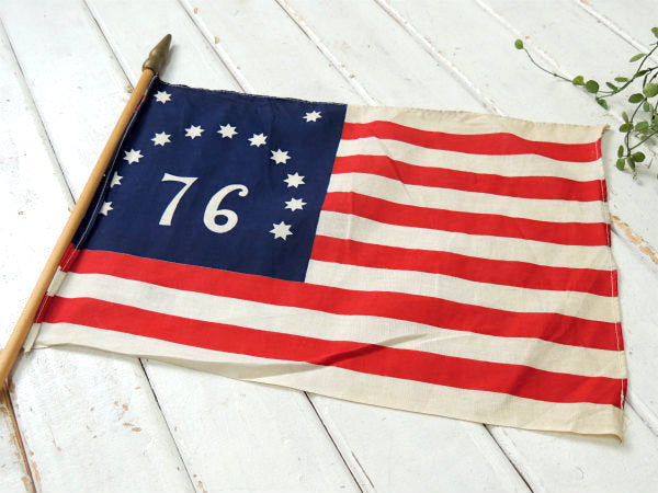 13星・星条旗 アメリカ合衆国・1776~1976年・独立記念 フラッグ・旗・木製 US