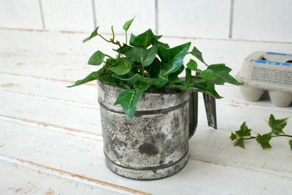 Foley シャビー ティン製 ヴィンテージ フラワーシフター 粉ふるい キッチン用品 アメリカ