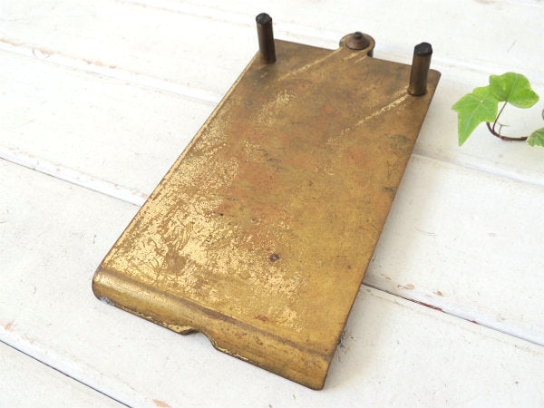 1910〜1920's 繊細 花柄 真鍮製 アンティーク・オールド OLD メモホルダー バインダー USA