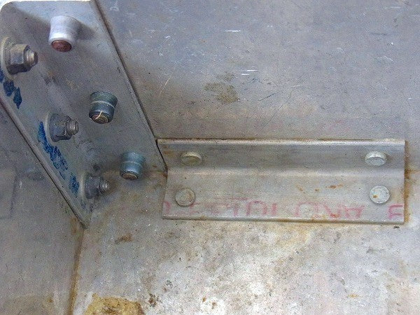 工業系・スチール製・仕切り付き・ヴィンテージ・ツールボックス/スチールバスケット　USA