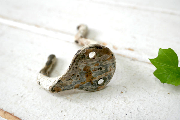 アイアン製ペンキ・ホワイト・アンティーク・ウォールフック・フック・インダストリアル・工業系