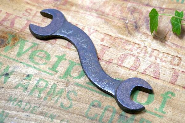 DROP FORGED・アイアン製・OLD・ヴィンテージ・レンチ&スパナ・工業系・ガレージ