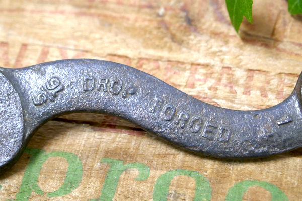 DROP FORGED・アイアン製・OLD・ヴィンテージ・レンチ&スパナ・工業系・ガレージ