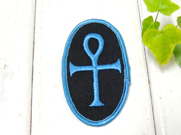 【青い十字架・クロス】ヴィンテージ・刺繍ワッペン・デッドストック・ファッション