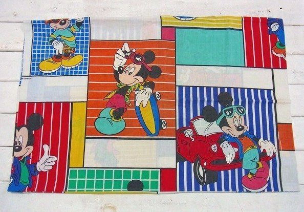 【ミッキーマウス】クール柄・ヴィンテージ・ピロケース/枕カバー USA