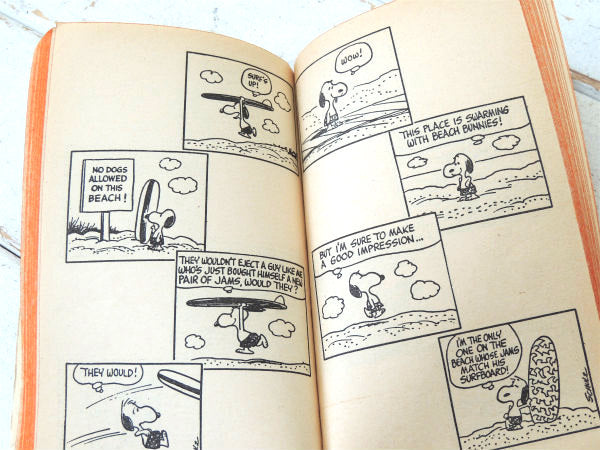 ピーナッツの仲間たち スヌーピー・野球&サーフィン・1972年・ビンテージ・コミック・マンガ USA