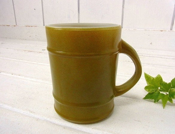 【Fire King】ファイヤーキング・オリーブ色・レンジャーマグ/バレルマグ USA