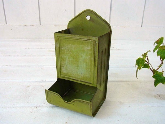 グリーン・ティン製・アンティーク・マッチホルダー　USA