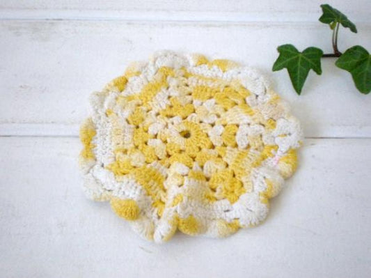 USA・ハンドメイド・手編みヴィンテージ・ポットホルダー(イエロー)