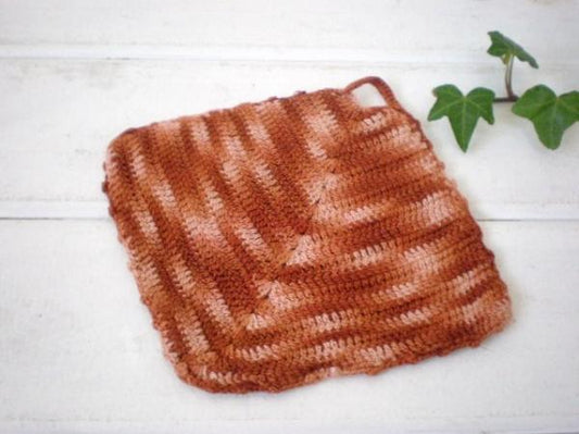 USA・ハンドメイド・手編み・ヴィンテージ・ポットホルダー(ブラウン)