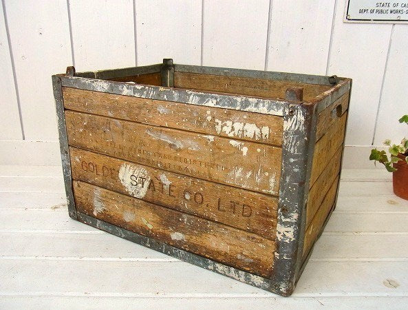 【GOLDEN STATE CO】白いペンキ付き・ヴィンテージ・ウッドボックス/木箱/ガレージ