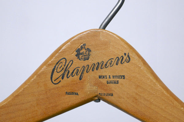 【Chapman's】カリフォルニア・ロゴ入り・ヴィンテージ・木製ハンガー・スーツハンガー USA