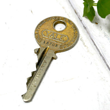 1800's~・YALE・SECURITY・メッセージ・鍵・アンティーク・ビンテージ・キー・KEY