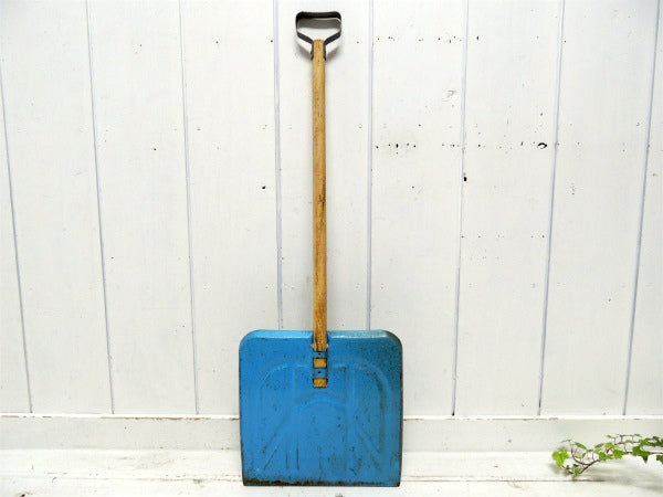 【スノーシャベル】木製×ティン製・ ロングハンドル・シャビーなヴィンテージ・雪かきスコップ/シャベル