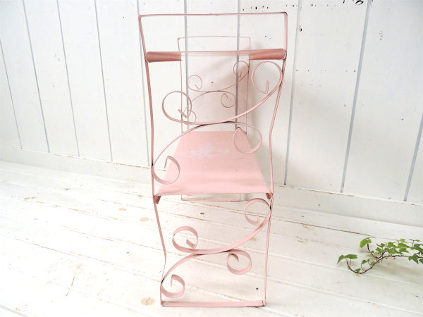 ベビーピンク色・2段式・脚付きアンティーク・シェルフ/飾り棚/ディスプレイシェルフ USA
