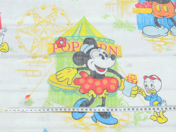 【ミッキー&フレンズ】OLDミッキー・お祭り柄・70'sヴィンテージ・ユーズドシーツ(フラット)