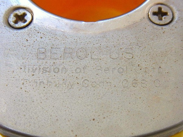 【Berol】イエローの小さなヴィンテージ・ペンシルシャープナー/鉛筆削り USA