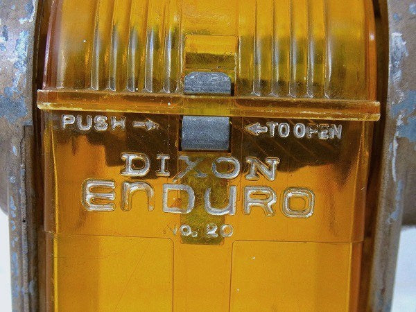 【DIXON】オレンジ色のスケルトン・アンティーク・ペンシルシャープナー/鉛筆削り USA