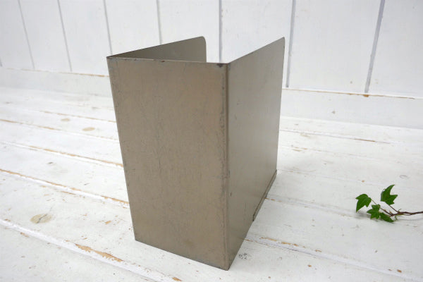 Gaylord Bros Inc 工業系・メタル製・ヴィンテージ・引き出し・ブックスタンド・本立て②