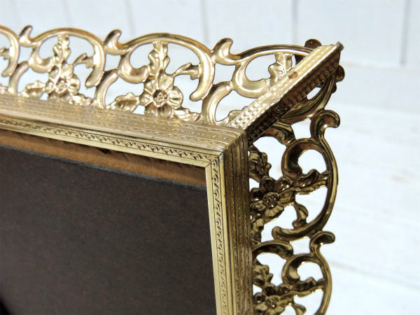 IIC フラワーモチーフ・透かしデザイン・アンティーク・フォトスタンド・写真立て・フレーム 額 装飾