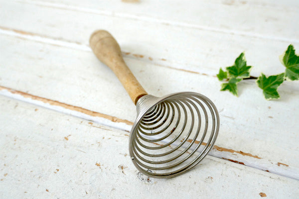 シャビー 木製ハンドル コイル式 ヴィンテージ ハンドミキサー 泡立て器 エッグウィスク ホイッパー