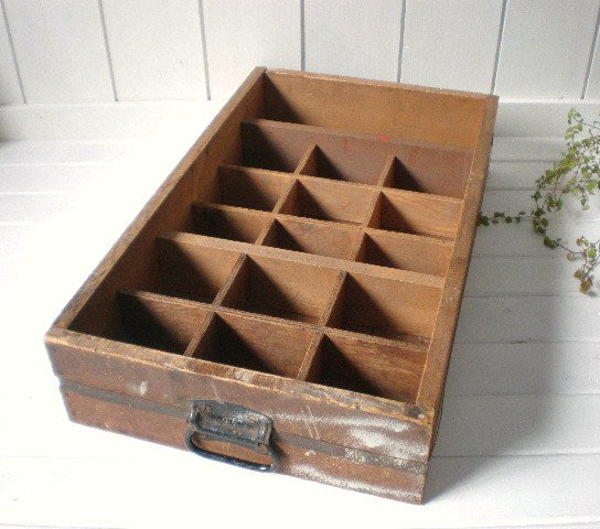 USA　木製アンティーク・コレクションボックス