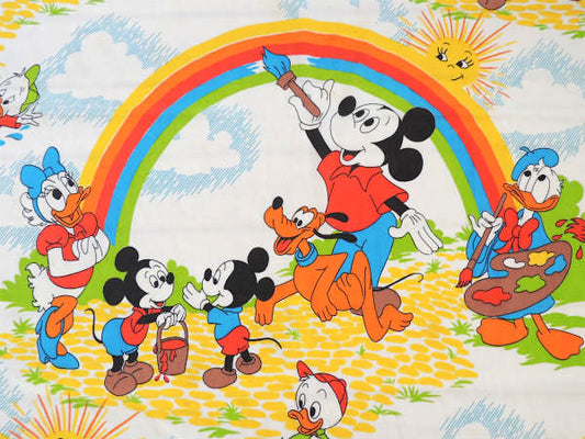 【ミッキー&フレンズ】ディズニー・レインボー柄・ヴィンテージ・ユーズドシーツ(フラットタイプ)