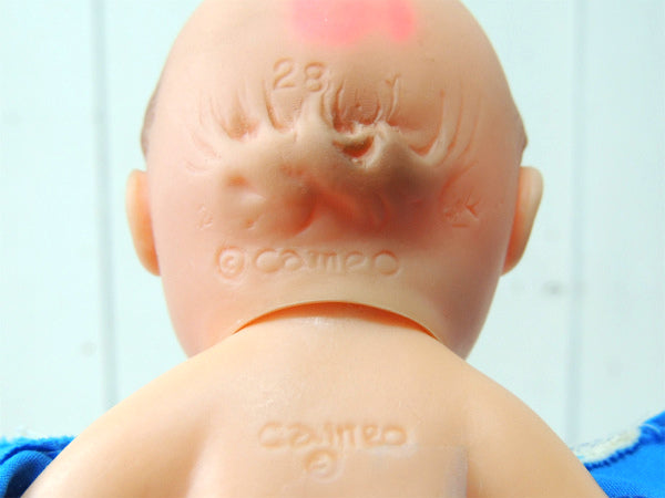 キューピー カメオ社・青い ブラウス・ヴィンテージ・ラバードール 人形