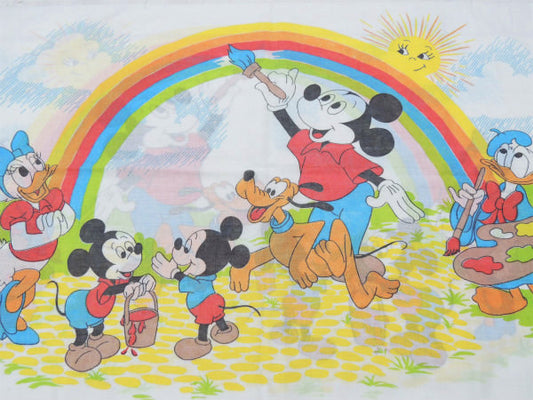 【ミッキー&フレンズ】ディズニー・レインボー柄・ビンテージ・ピロケース/枕カバー USA