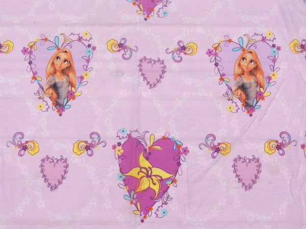 【塔の上のラプンツェル】ディズニー・ピンクカラー・ハート&花柄・ユーズドシーツ(フラットタイプ)