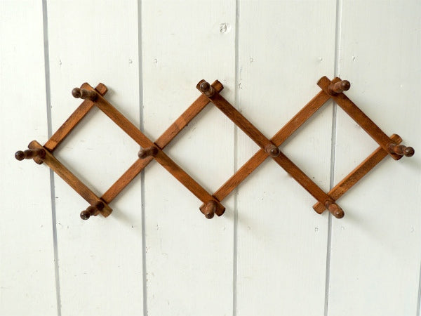 ノスタルジック・木製壁掛け・ジャバラ式・アンティーク・ハットラック/コートフック USA